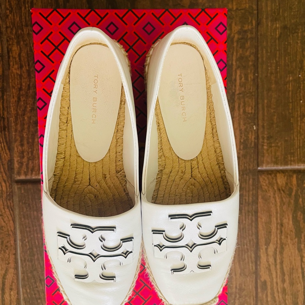 Tory Burch White Espadrille Shoes with Signature Logo